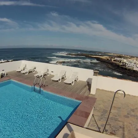 Ocean View Apartamento